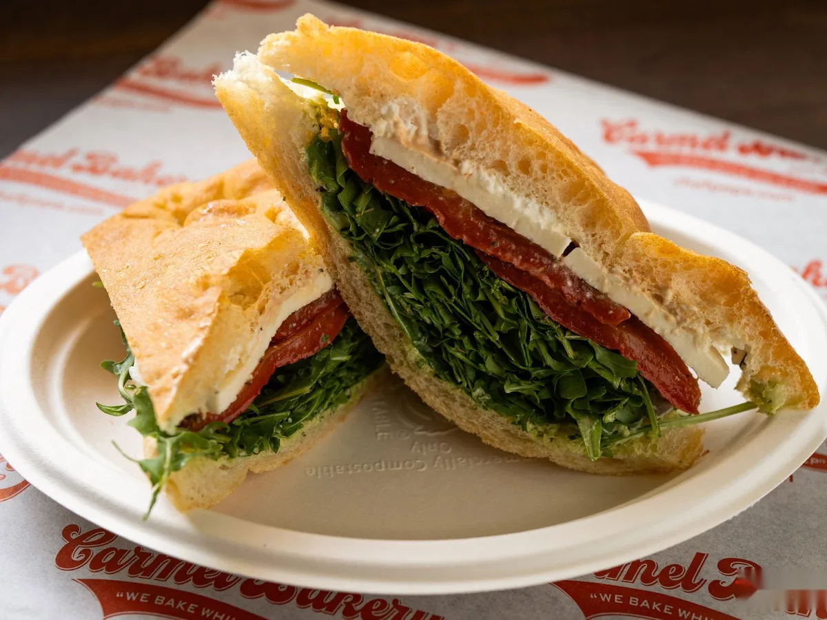 The roasted pepper caprese sandwich