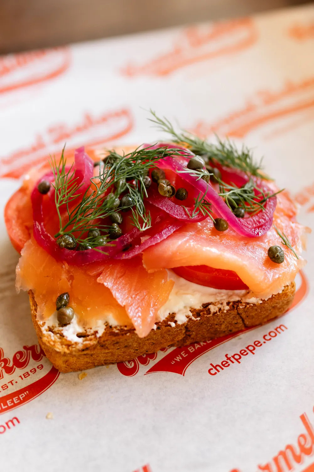 Smoked salmon toast with dill and pickled onion